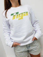 Laden Sie das Bild in den Galerie-Viewer, sweat shirt tiga vintage blanc femme